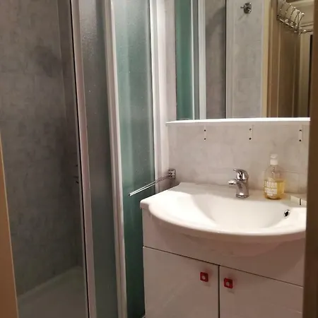 Apartment Le Cernuschi Rdc Menton