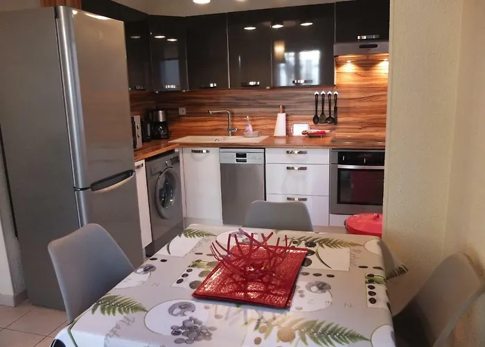 Le Cernuschi Rdc Apartment